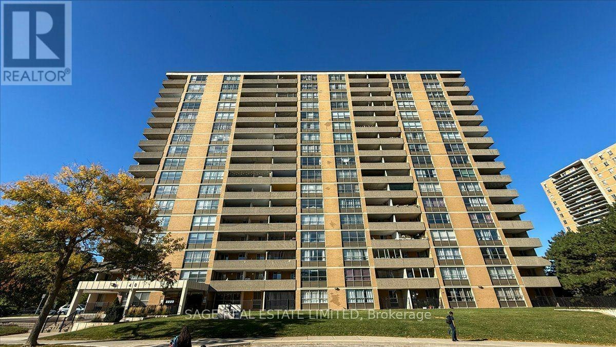 40 Panorama Court, Toronto, ON, M9V 4M1