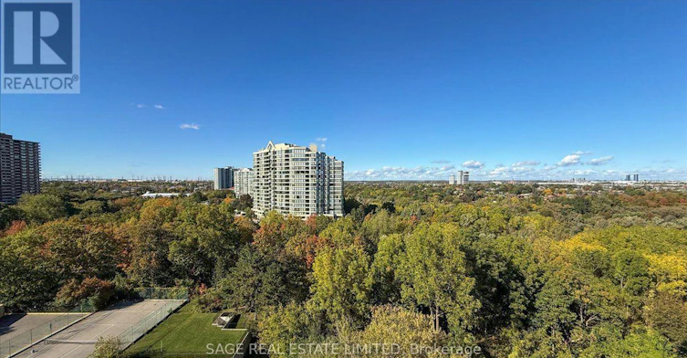 40 Panorama Court, Toronto, ON, M9V 4M1 - 43