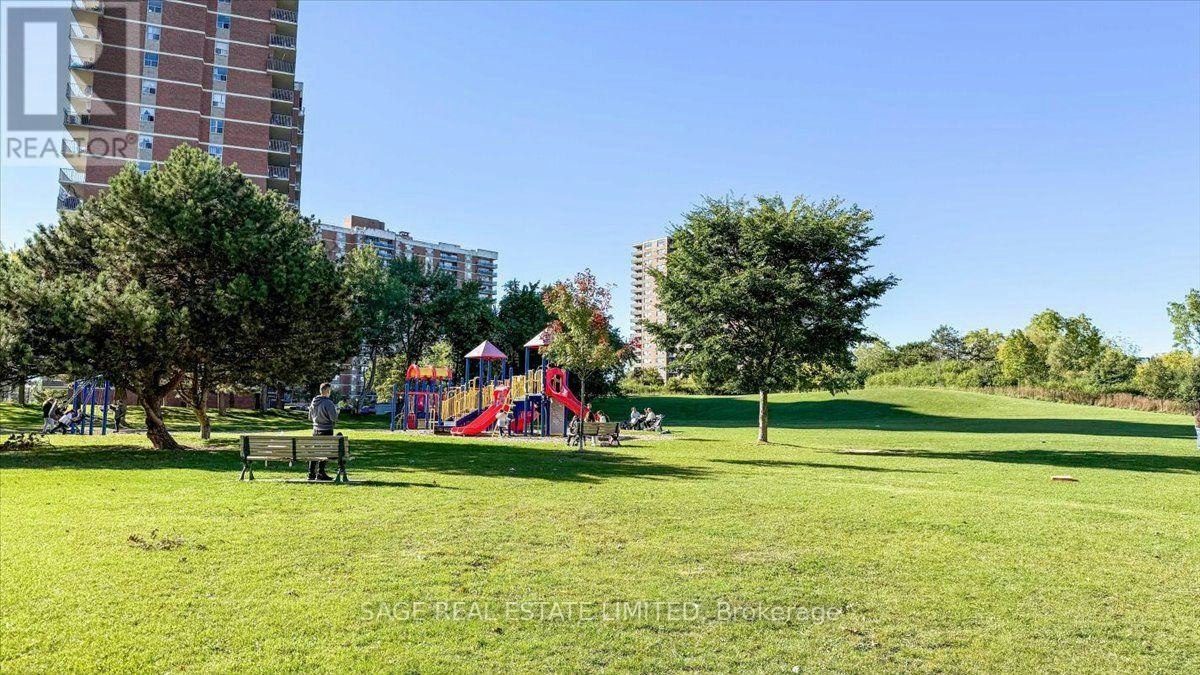 40 Panorama Court, Toronto, ON, M9V 4M1 - 36