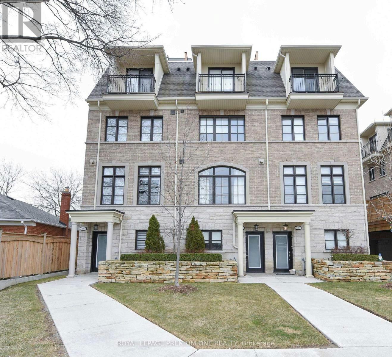 6A Acorn Avenue, Toronto, ON, M9B 0B7