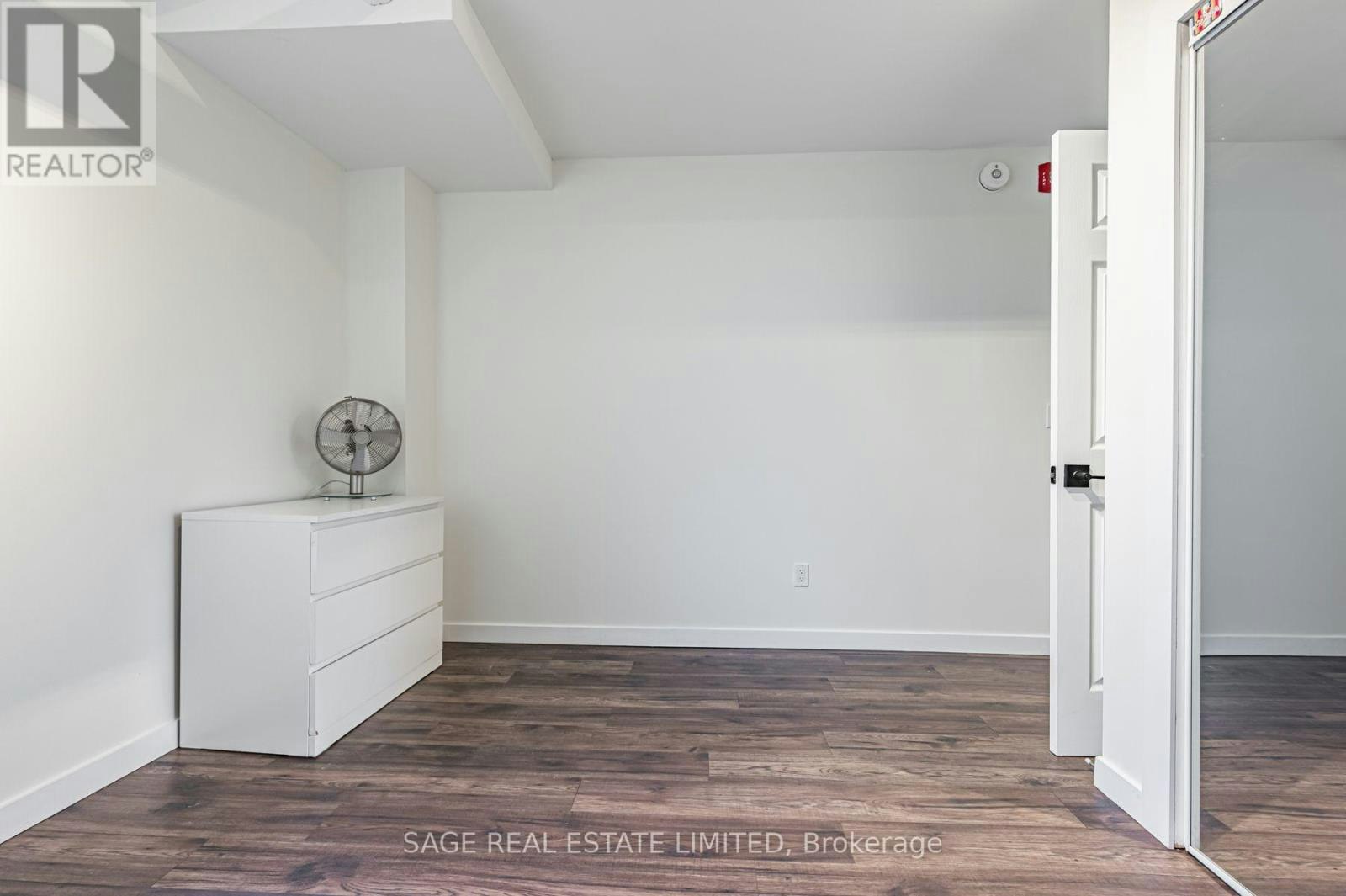 8-14 Cross Street, Hamilton, ON, L9H 2R4 - 18