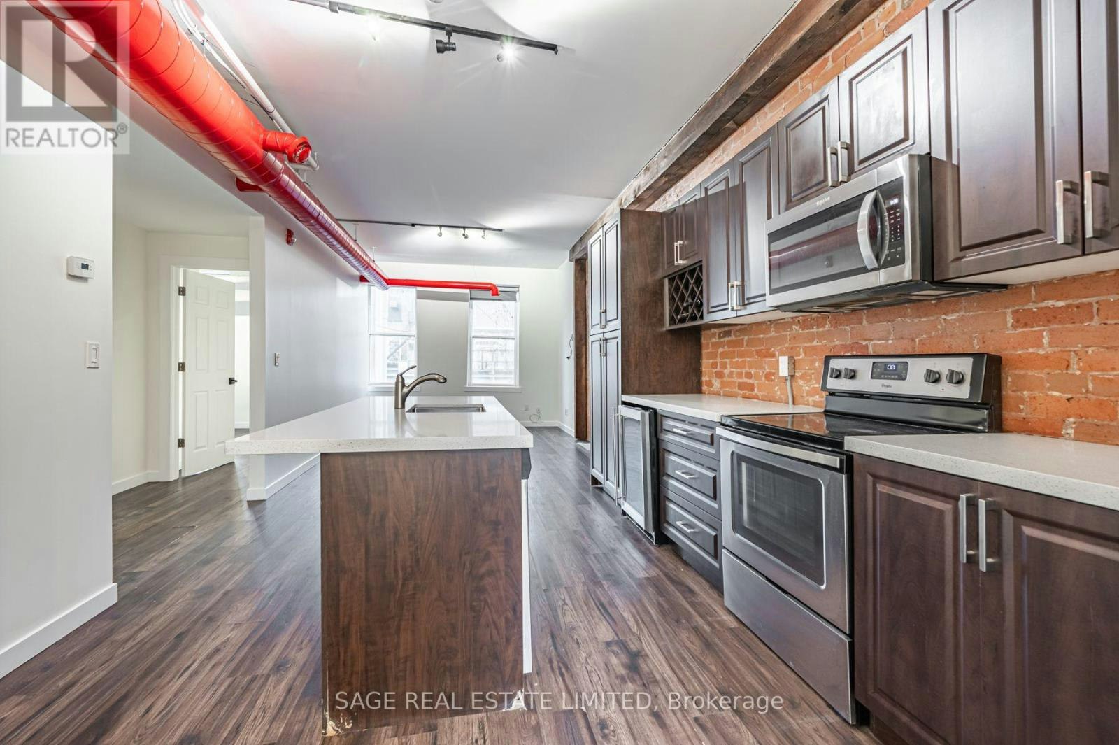 8-14 Cross Street, Hamilton, ON, L9H 2R4