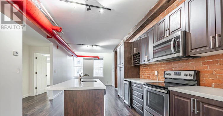 8-14 Cross Street, Hamilton, ON, L9H 2R4