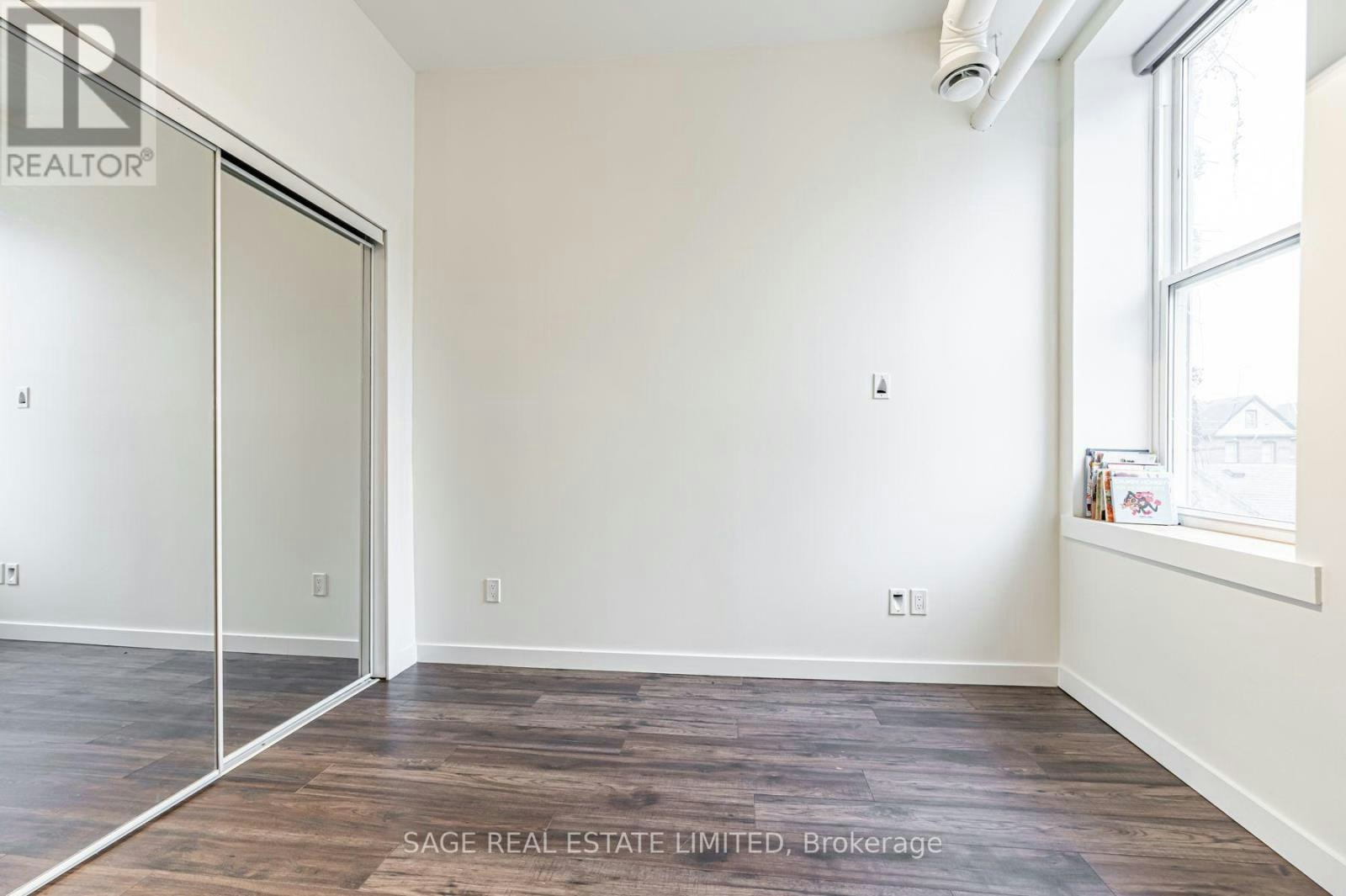 8-14 Cross Street, Hamilton, ON, L9H 2R4 - 19