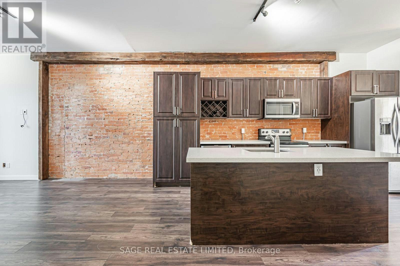 8-14 Cross Street, Hamilton, ON, L9H 2R4 - 4