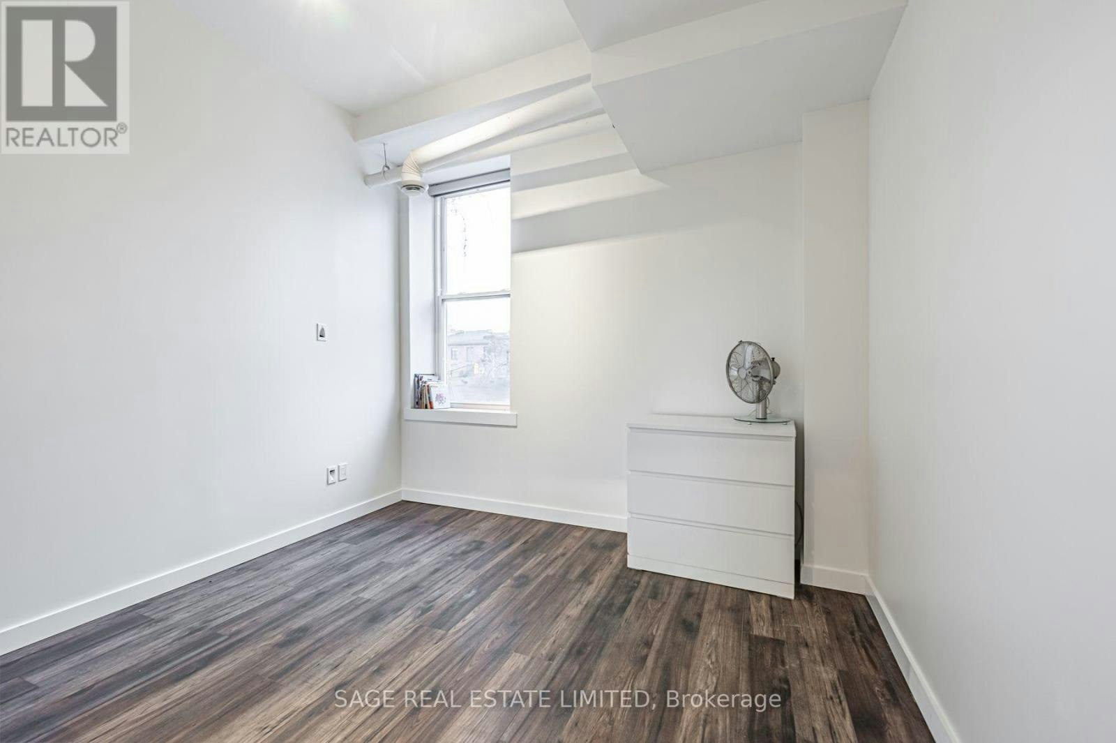 8-14 Cross Street, Hamilton, ON, L9H 2R4 - 17
