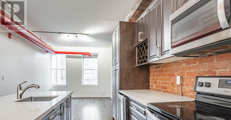 8-14 Cross Street, Hamilton, ON, L9H 2R4 - 7