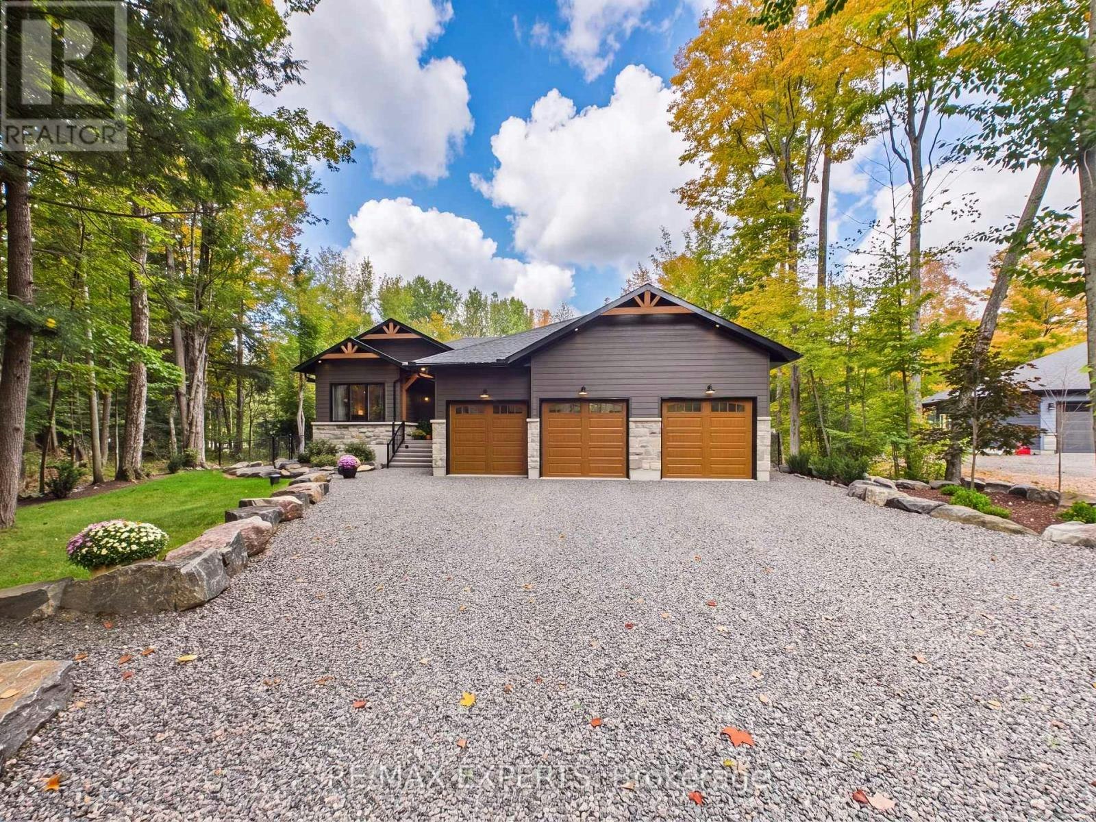 1072 Xavier Street, Gravenhurst, ON, P0E 1G0