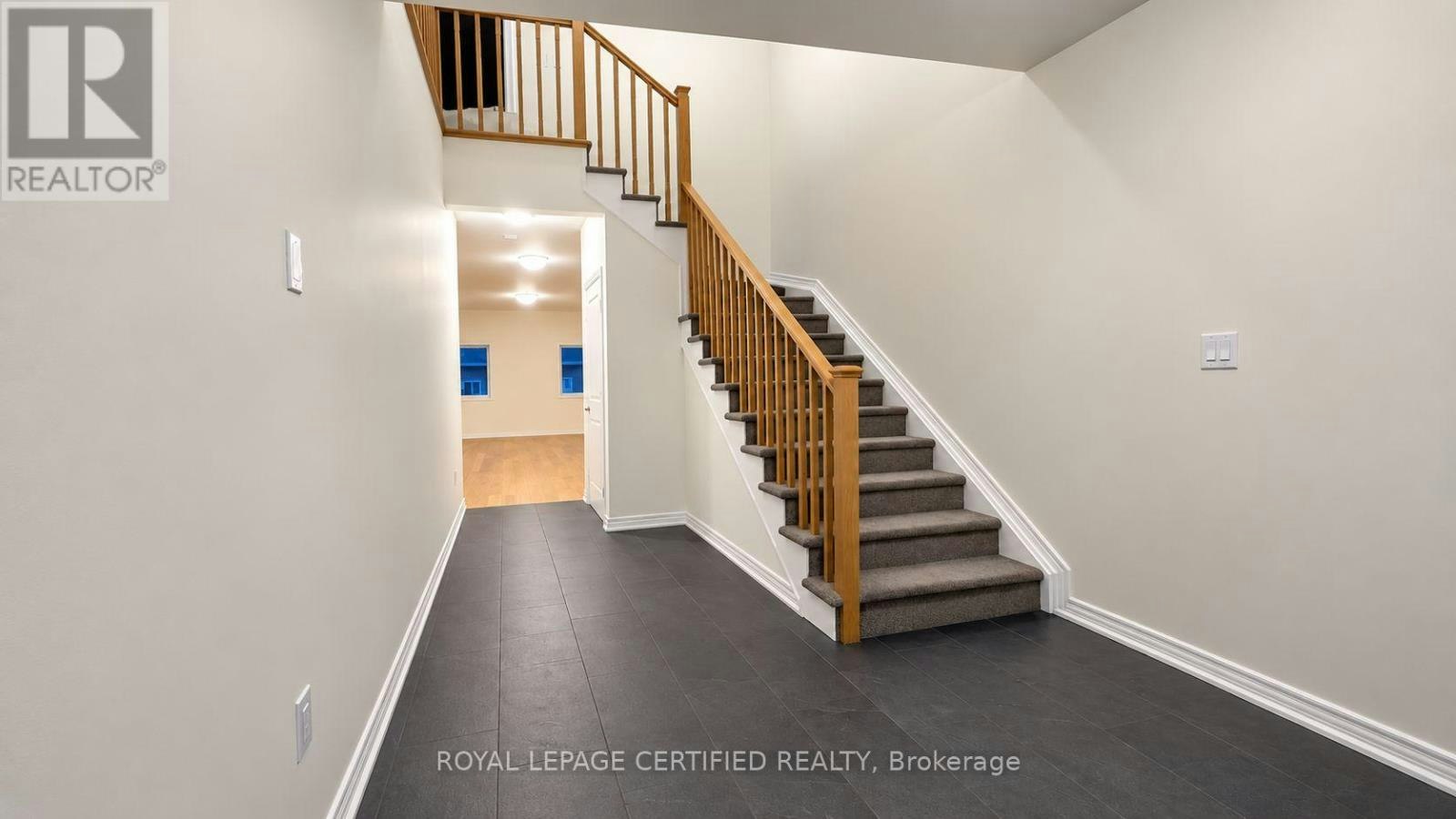 11 Alicia Crescent, Thorold, ON, L2V 0M1 - 3