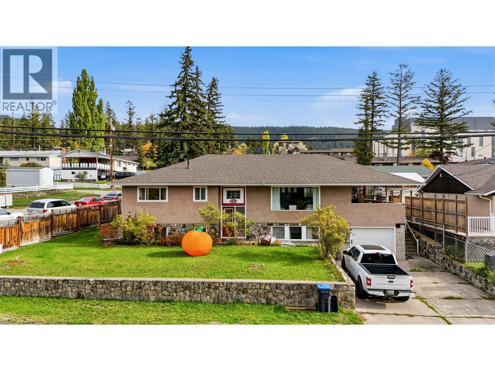 590 Pigeon Avenue, Williams Lake, BC, V2G 2A9
