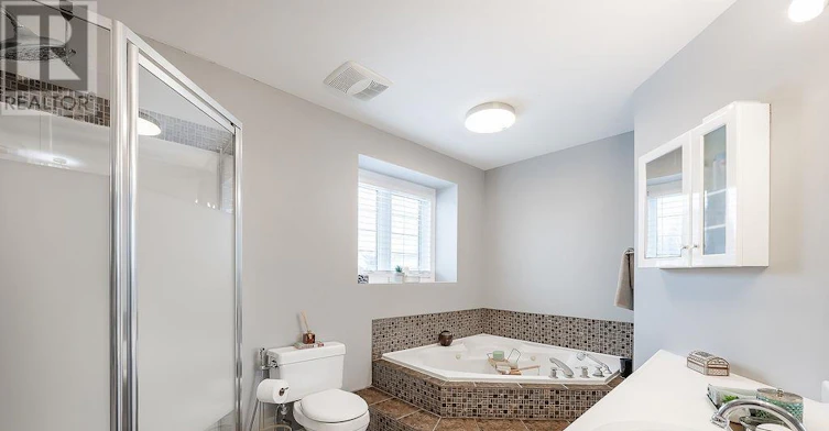 27 Plummer Court, Sault Ste. Marie, ON, P6B 6E4 - 22