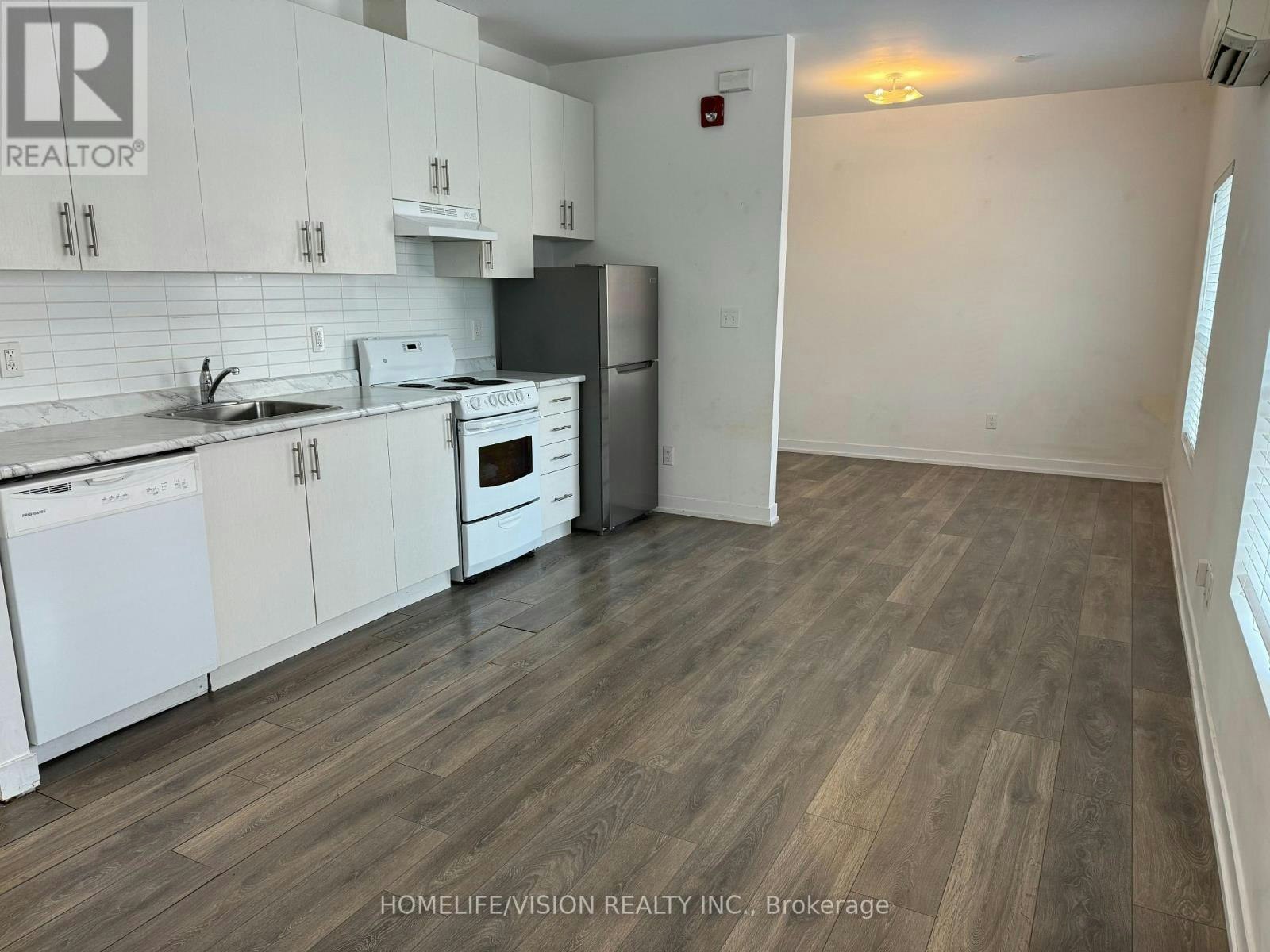 202-377 Church Street, Toronto, ON, M5B 1Z9 - 3