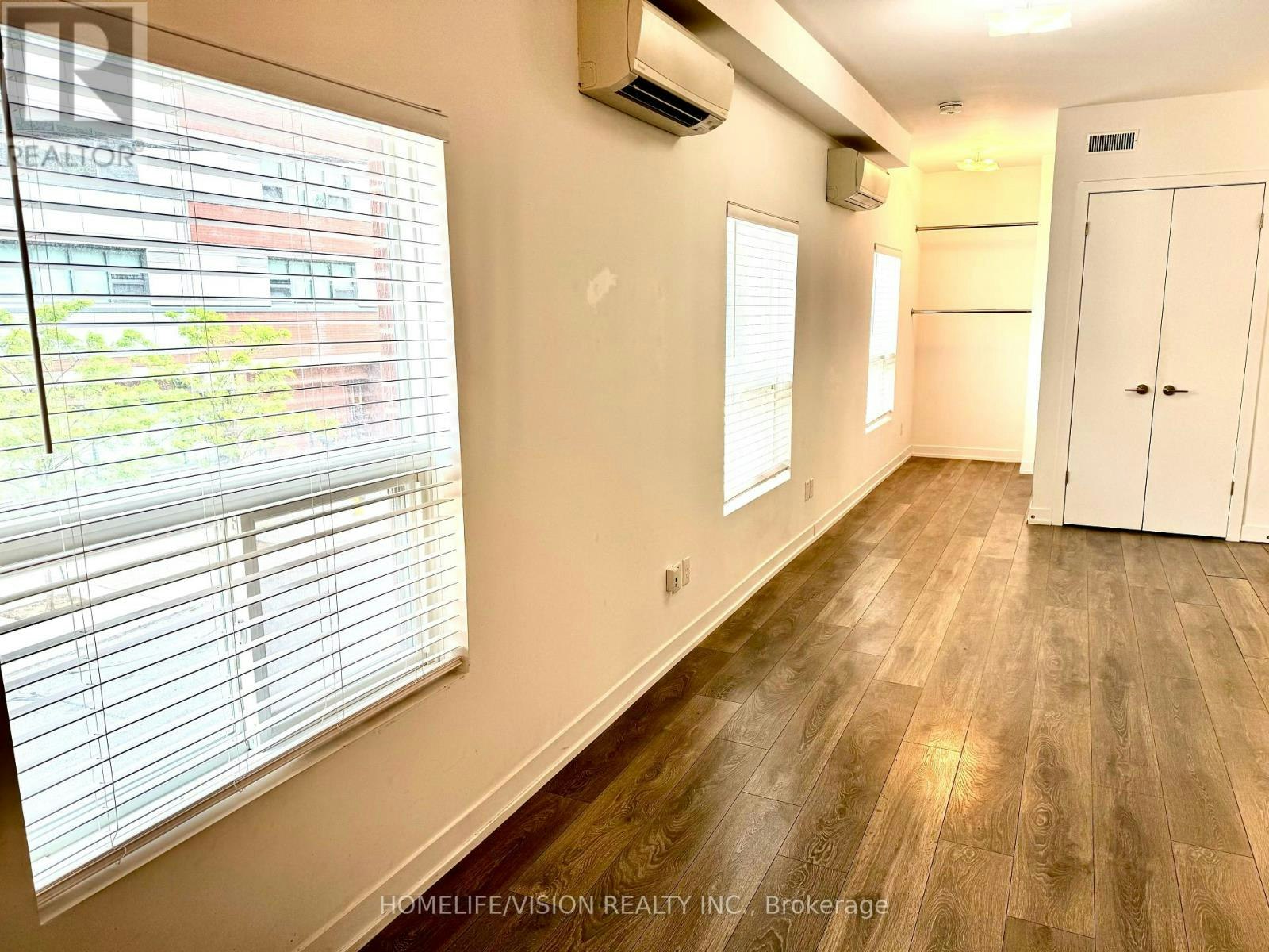 202-377 Church Street, Toronto, ON, M5B 1Z9 - 5