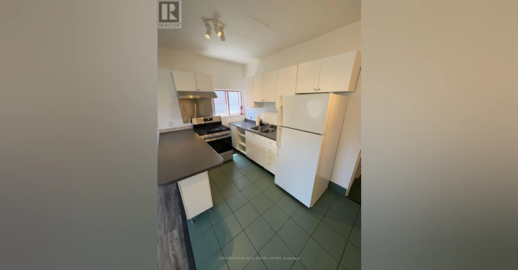 MAIN FLOOR-435 Manning Avenue, Toronto, ON, M6G 2V6 - 14