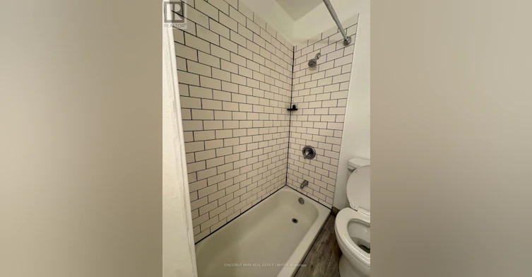 MAIN FLOOR-435 Manning Avenue, Toronto, ON, M6G 2V6 - 12