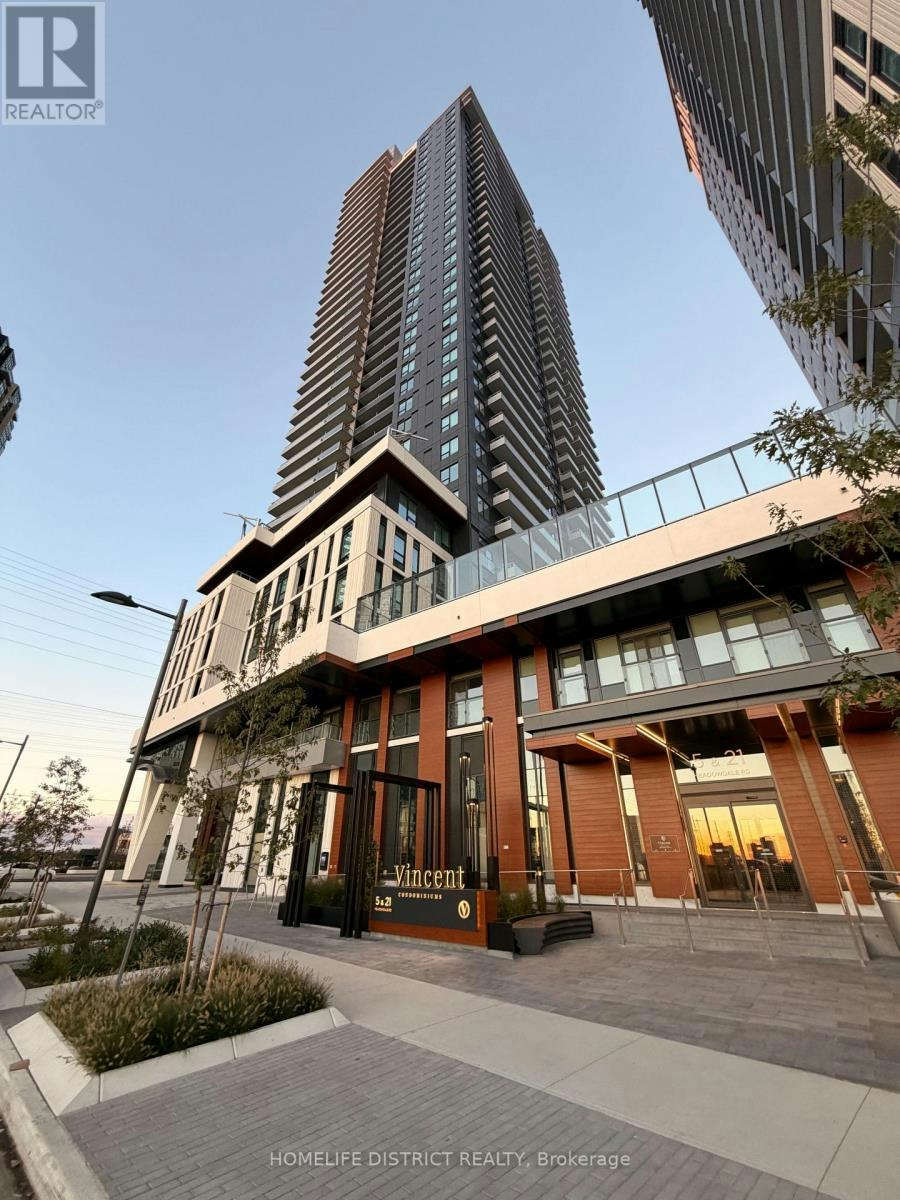 515-5 Meadowale Road E, Toronto, ON, L4K 0C7 2