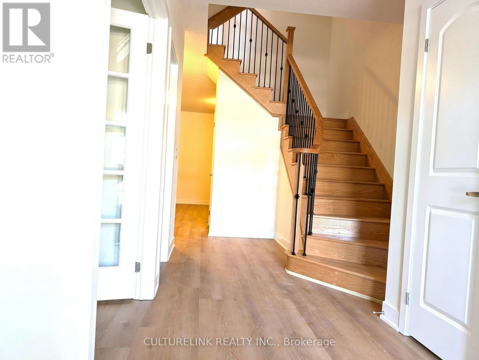 47 Mumbai Drive, Markham, ON, L3S 0G1 - 2