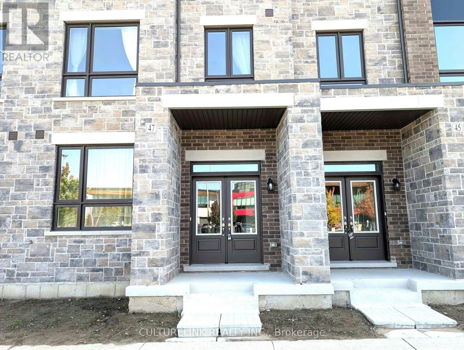 47 Mumbai Drive, Markham, ON, L3S 0G1