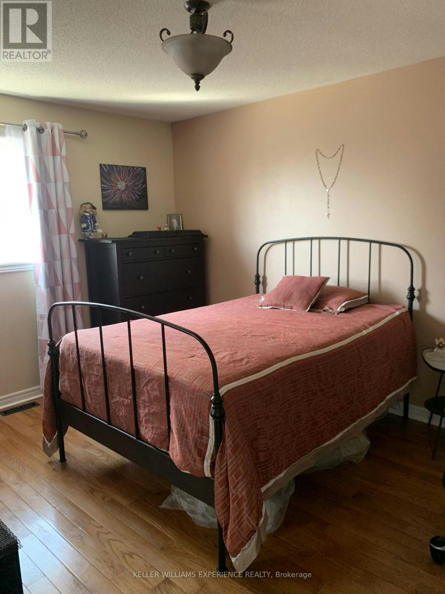 UPPER LEVEL-59 Nicklaus Drive, Barrie, ON, L4M 6V7 - 16