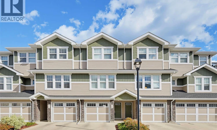 223-1220 Pringle Way