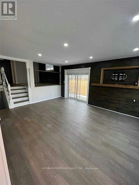 UPPER-7 Belleau Street, Hamilton, ON, L8J 1N1 - 11