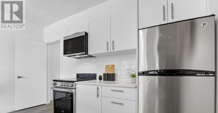 11-44 Queenston Street, St. Catharines, ON, L2R 2Y9 - 11