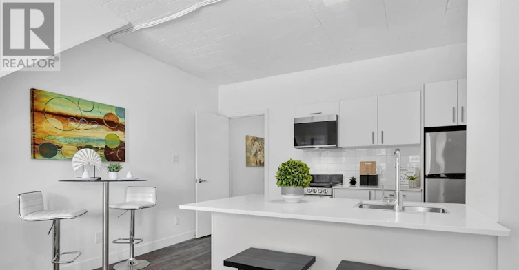 11-44 Queenston Street, St. Catharines, ON, L2R 2Y9 - 6
