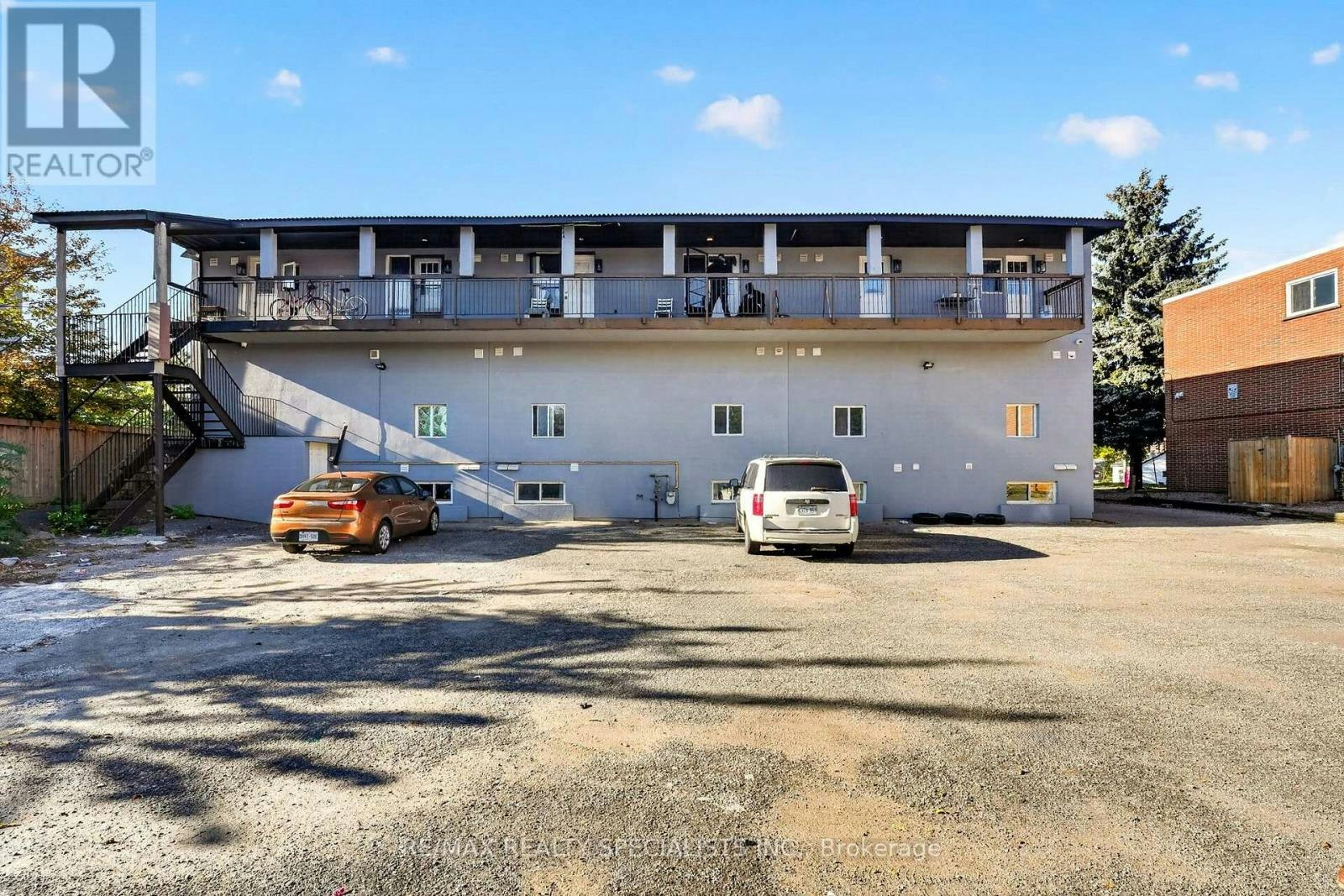 11-44 Queenston Street, St. Catharines, ON, L2R 2Y9 - 24