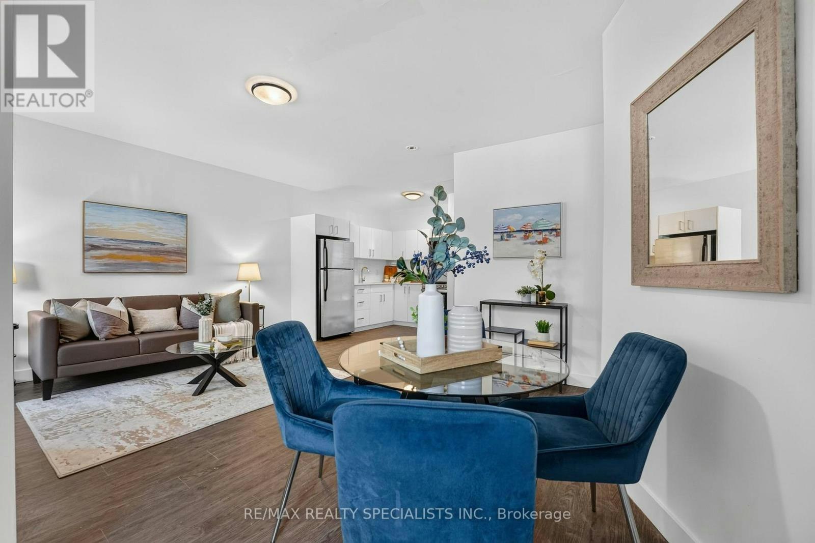 1A-44 Queenston Street, St. Catharines, ON, L2R 2Y9 - 2