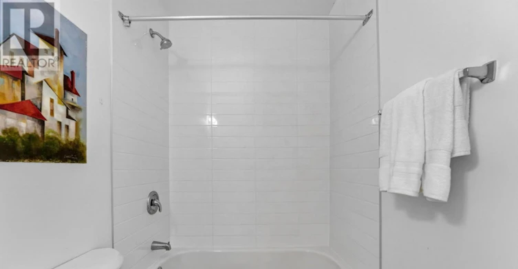 1A-44 Queenston Street, St. Catharines, ON, L2R 2Y9 - 15