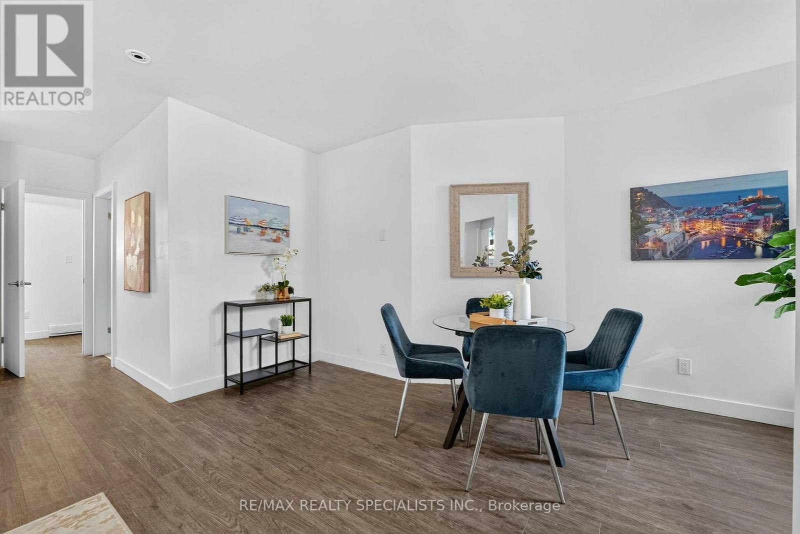 1A-44 Queenston Street, St. Catharines, ON, L2R 2Y9 - 4