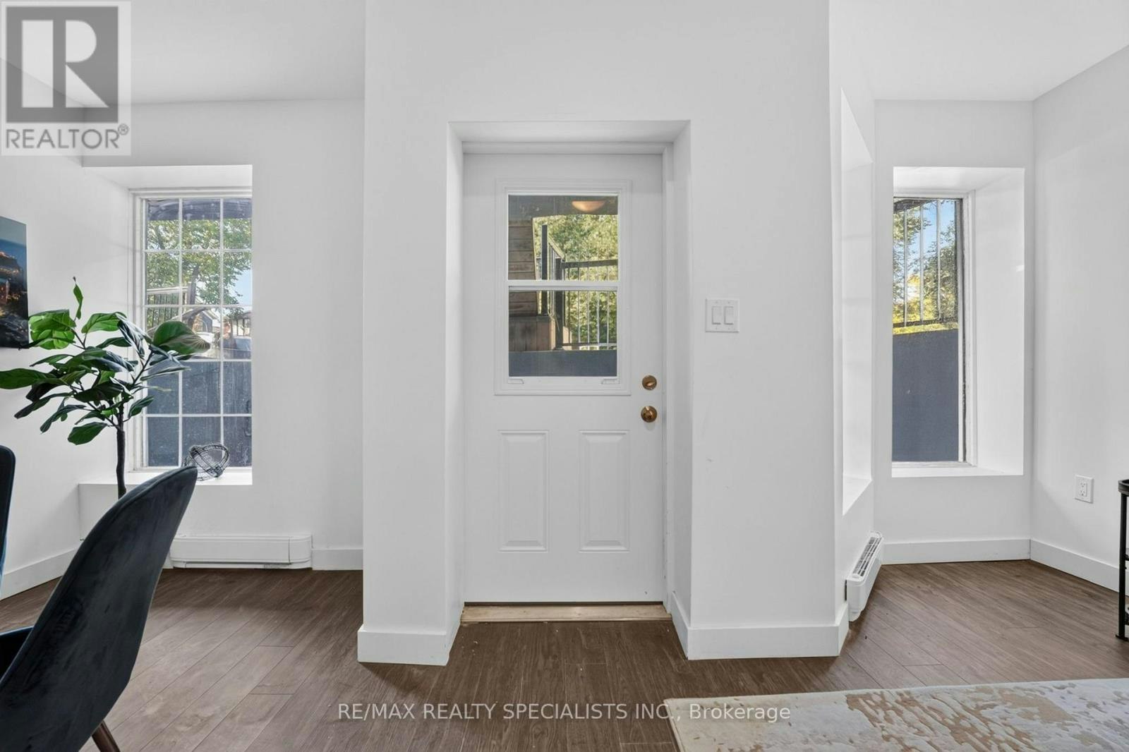 1A-44 Queenston Street, St. Catharines, ON, L2R 2Y9 - 22