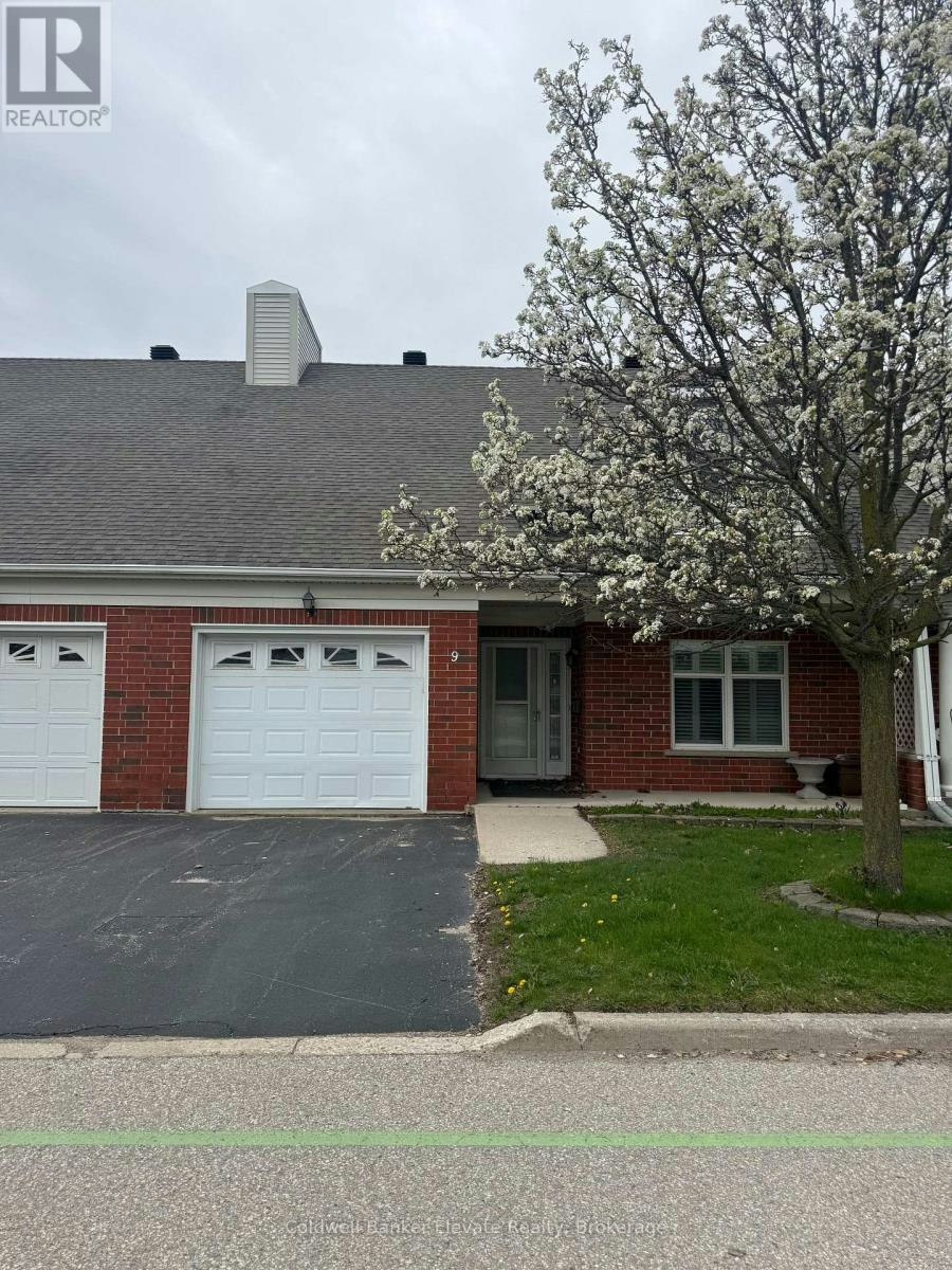 9-2705 Kingsway Drive, Kitchener, ON, N2C 2T2