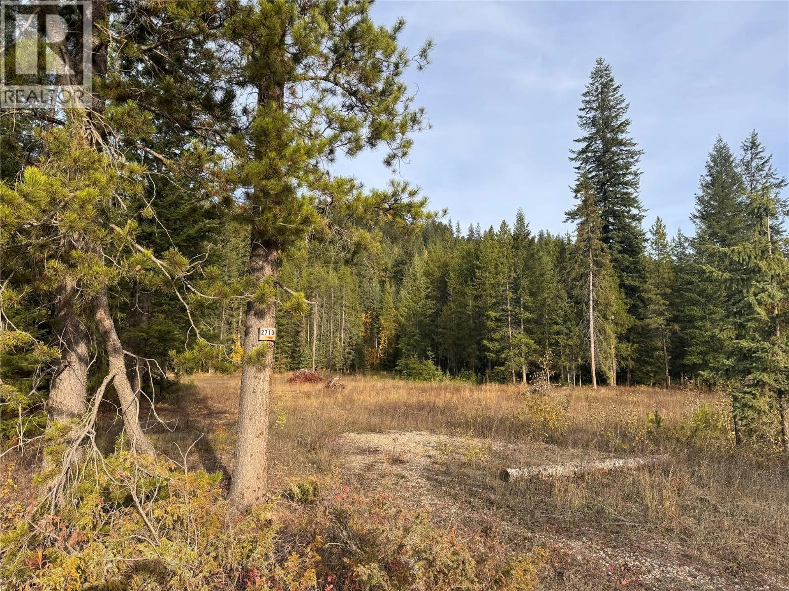 2710 Big Bend Highway, Golden, BC, V0A 1H1