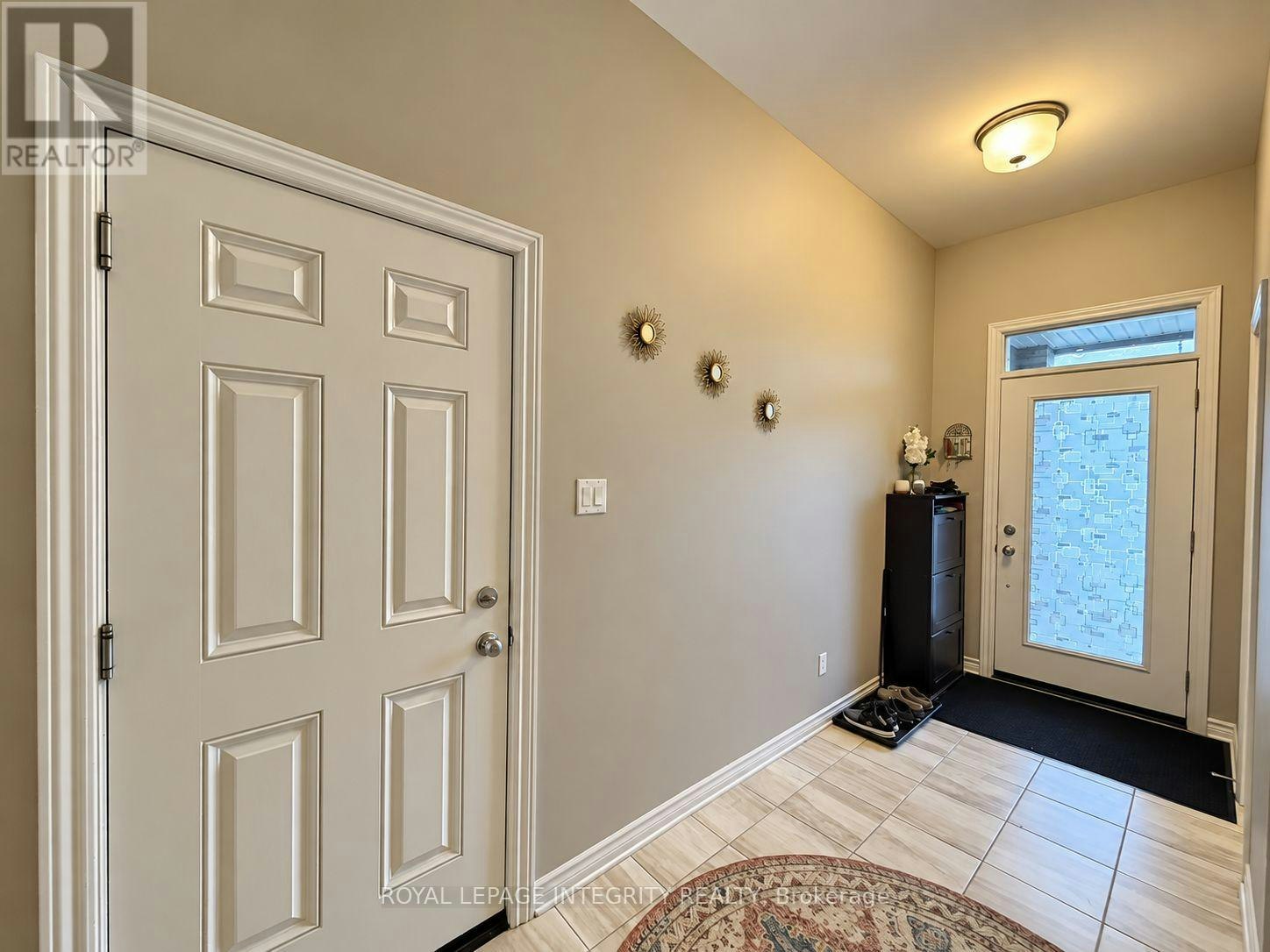 383 Warmstone Drive, Ottawa, ON, K2S 0W5 - 5