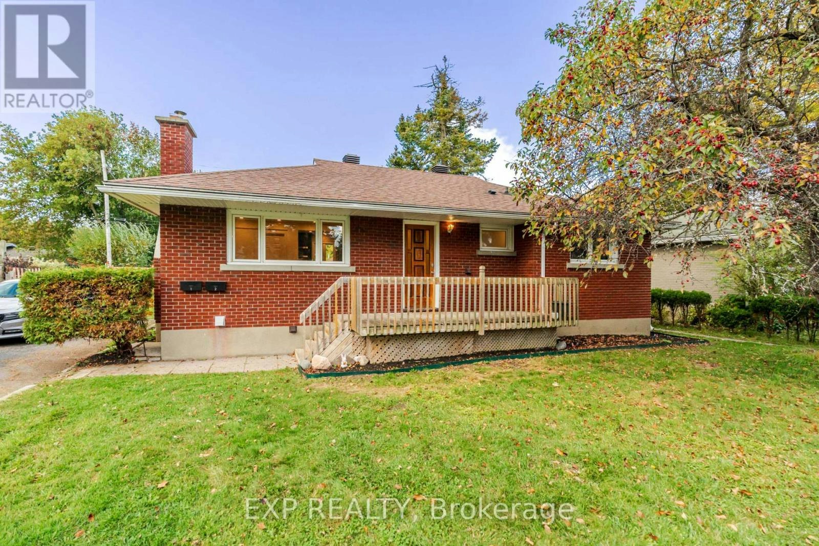 24 Newhaven Street, Ottawa, ON, K2G 0X5