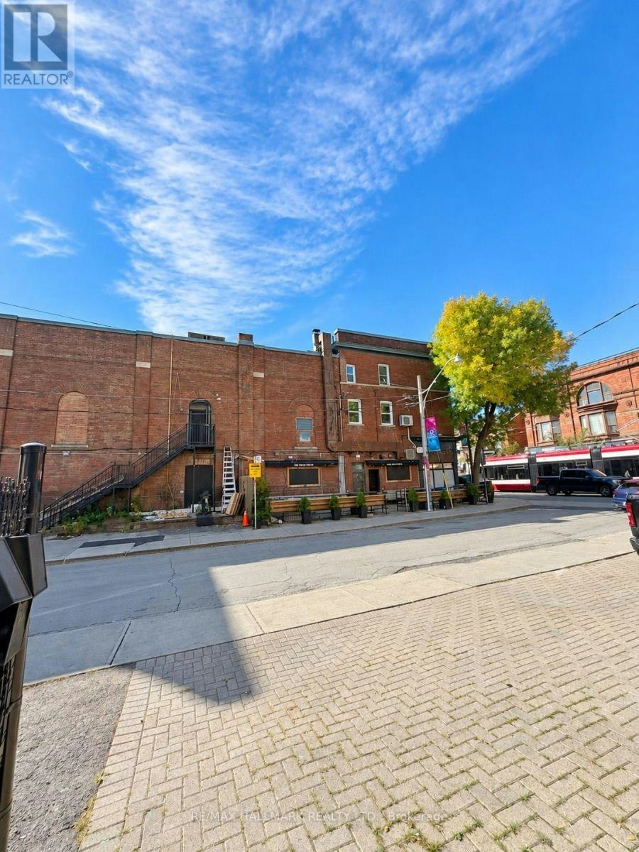 2-91 Lewis Street, Toronto, ON, M4M 2H2 - 17