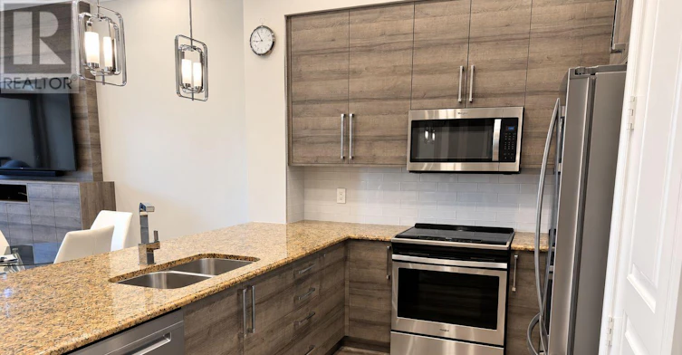 108-9245 Jane Street, Vaughan, ON, L6A 0J9 - 2