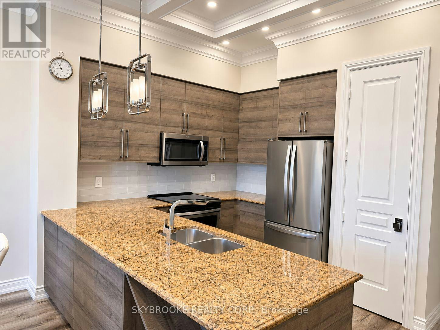 108-9245 Jane Street, Vaughan, ON, L6A 0J9 - 3