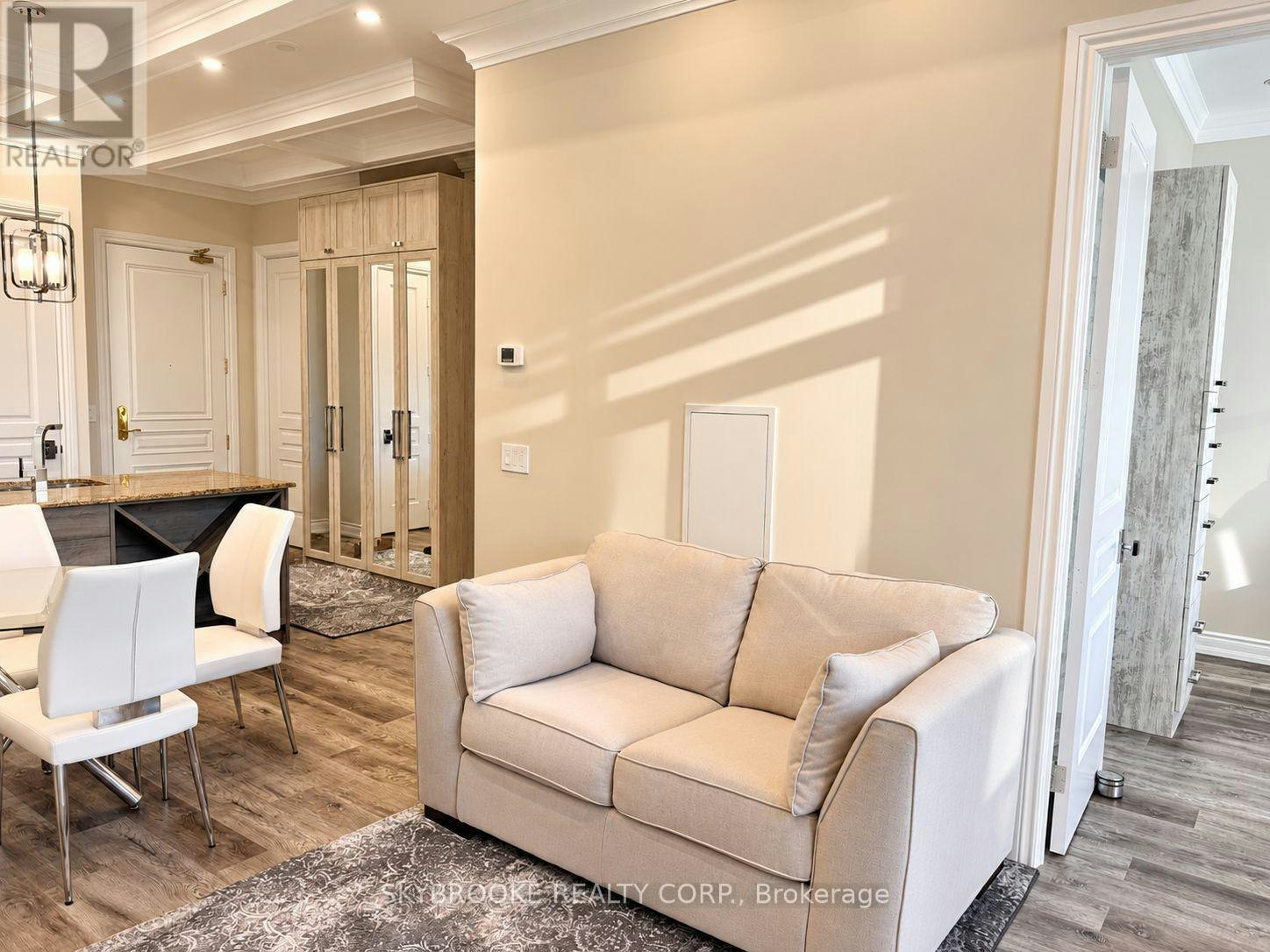108-9245 Jane Street, Vaughan, ON, L6A 0J9 - 6