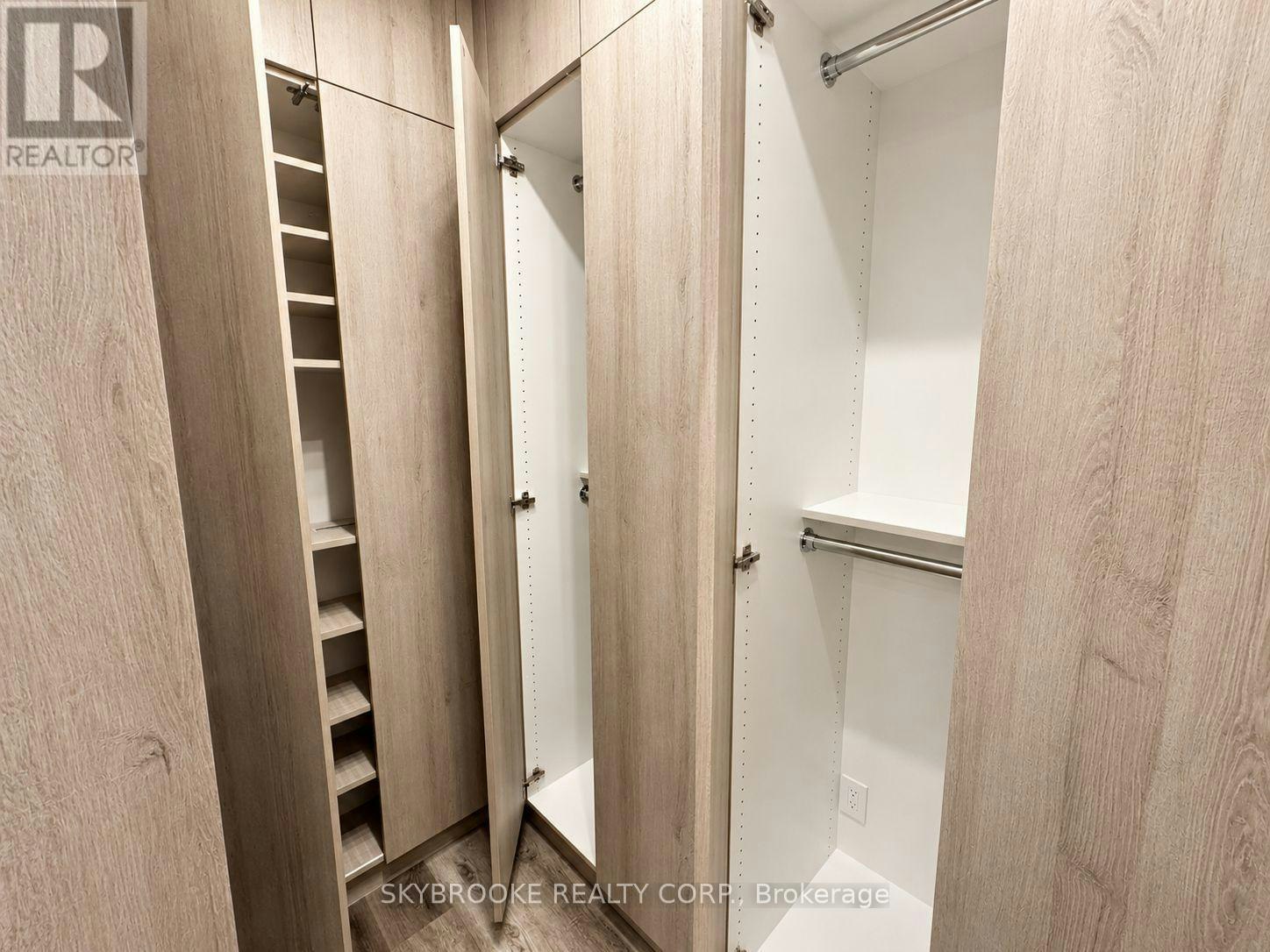 108-9245 Jane Street, Vaughan, ON, L6A 0J9 - 11