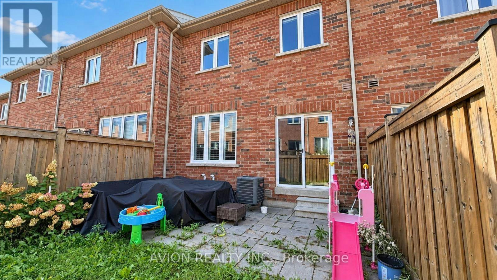 23 Clarinet Lane, Whitchurch-Stouffville, ON, L4A 4N1 - 29