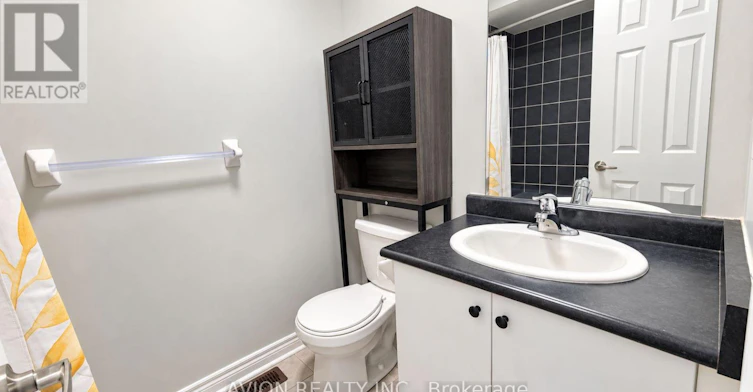 23 Clarinet Lane, Whitchurch-Stouffville, ON, L4A 4N1 - 24