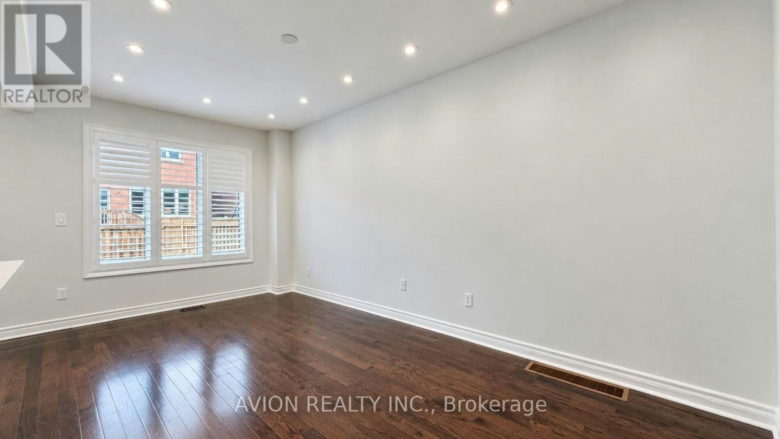 23 Clarinet Lane, Whitchurch-Stouffville, ON, L4A 4N1 - 10