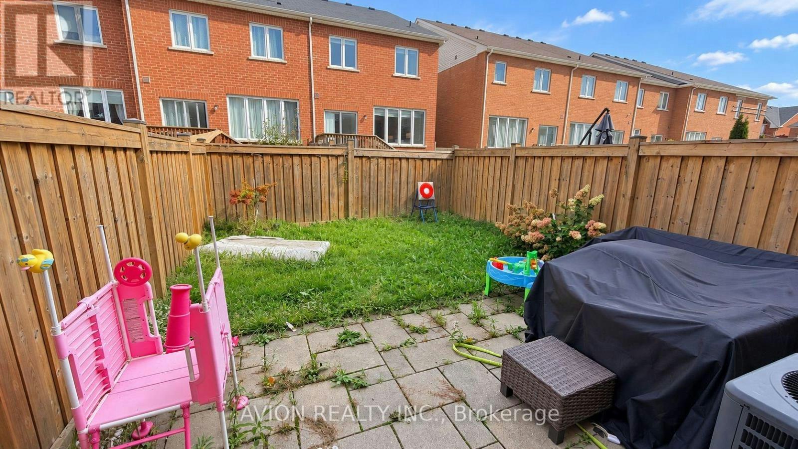 23 Clarinet Lane, Whitchurch-Stouffville, ON, L4A 4N1 - 28