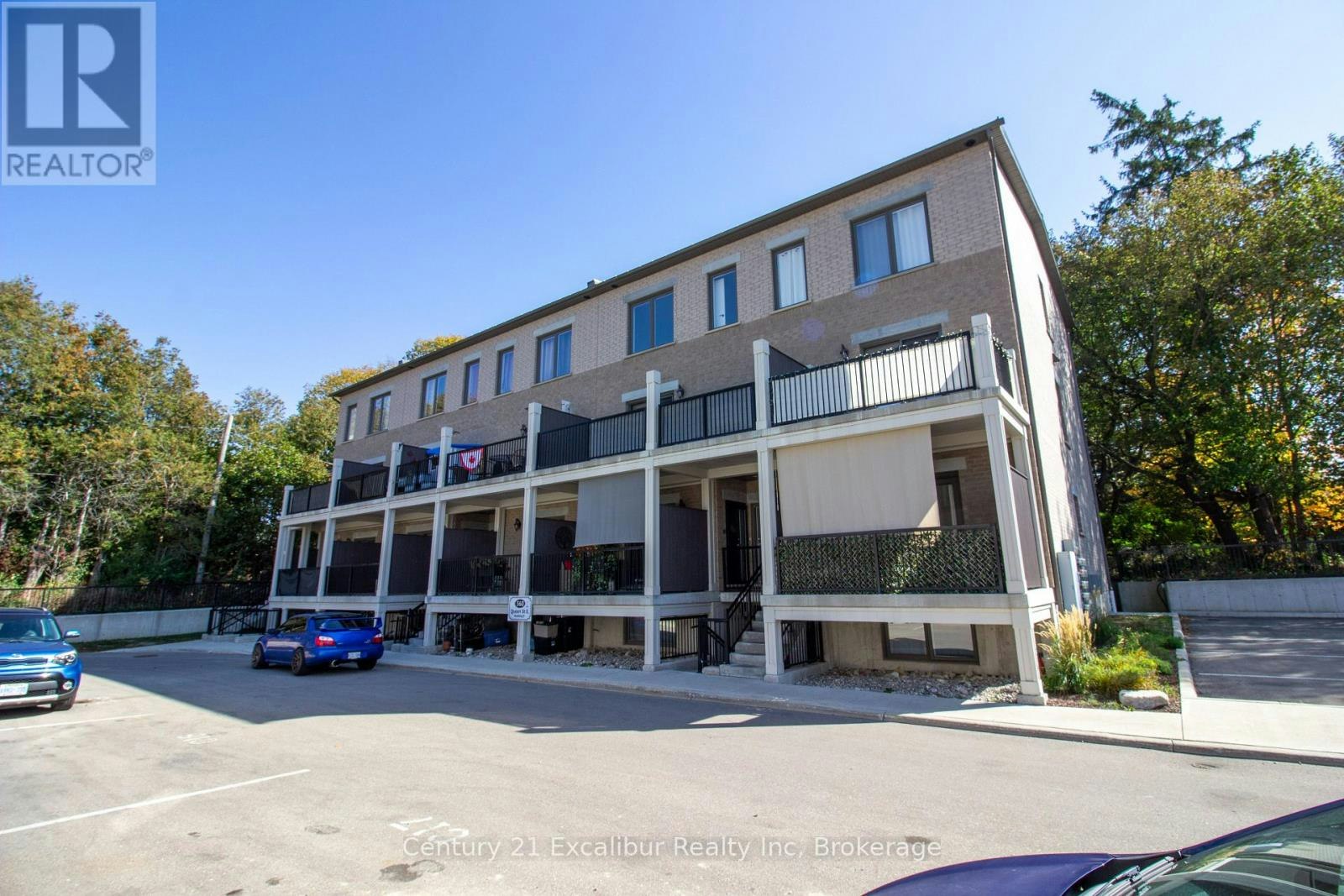 2C-360 Queen Street E, Centre Wellington, ON, N1M 1T4