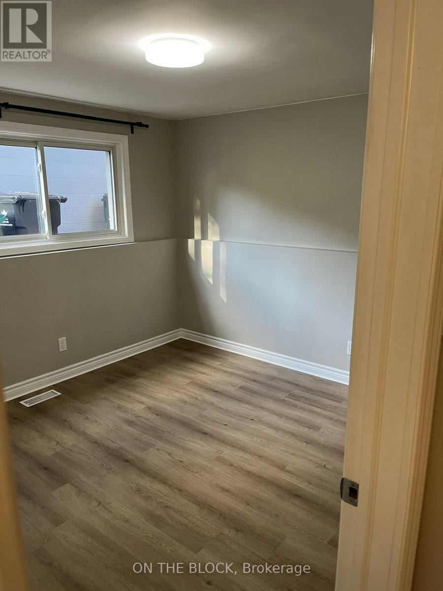 155 Ruskview Road, Kitchener, ON, N2M 4S1 - 10