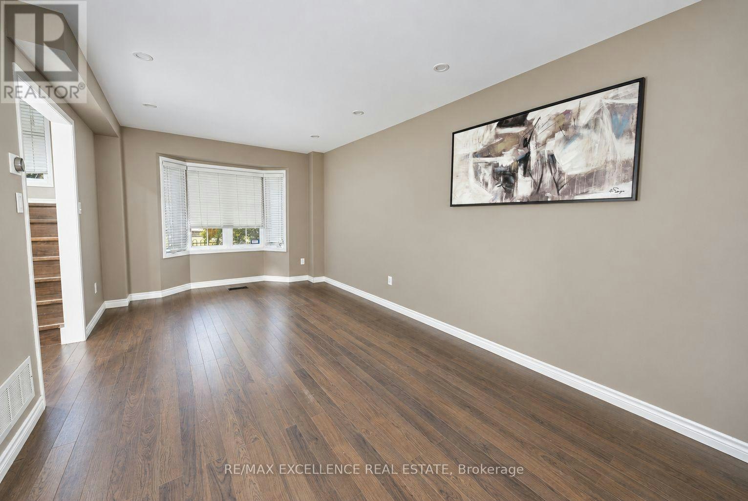 2371 Clearside Court, Pickering, ON, L1X 2T9 - 3