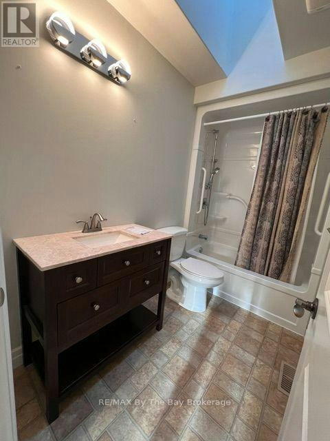 A-22 Edward Street W, Clearview, ON, L0M 1G0 - 3