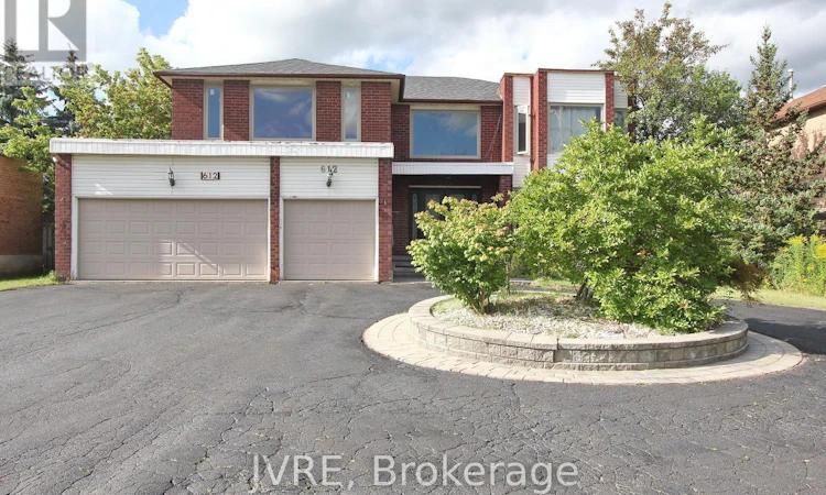 612 Elgin Mills Road W